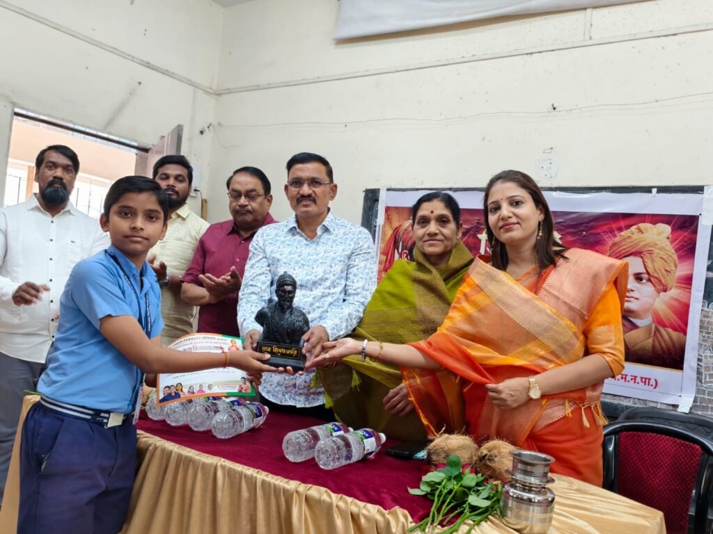 f960306d-9cf7-41b9-b824-b52c21f1ec7f