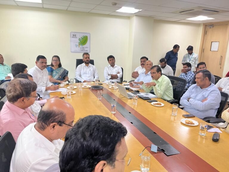 8d71998e-1428-448f-a30f-b3285f8e6b5c