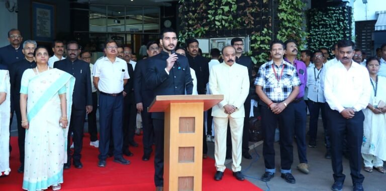 bfb5480e-1b54-415f-b42a-ff48f07bf828