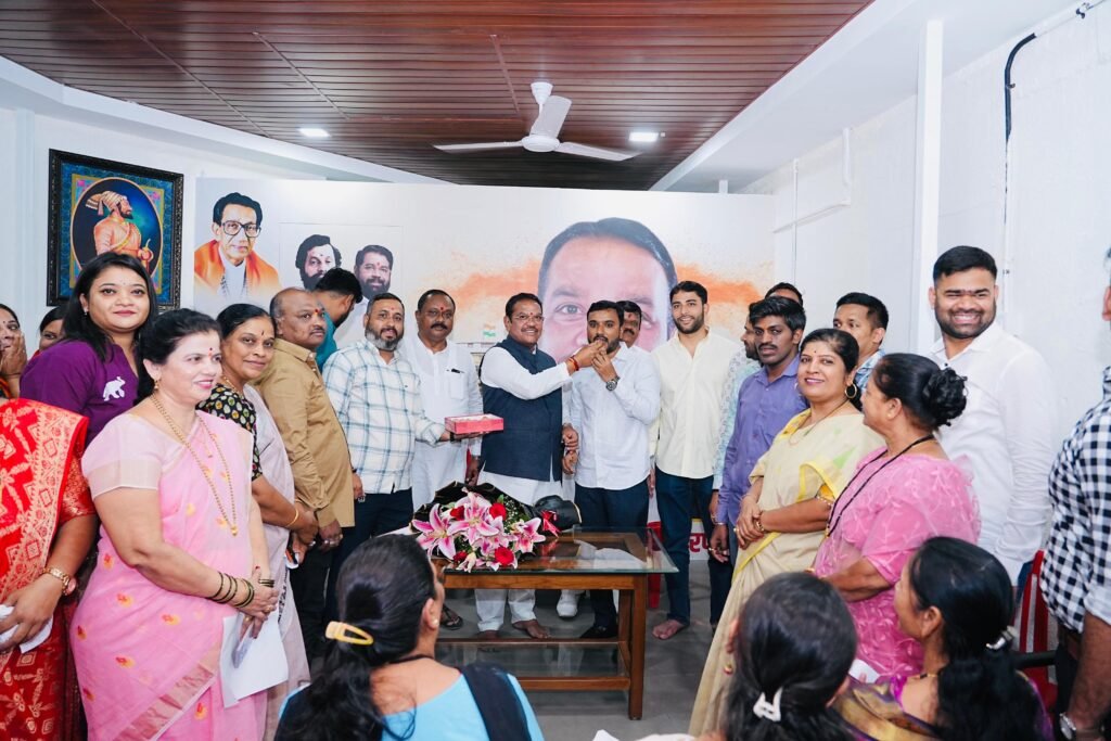 045887b9-f886-4e83-b023-8e626712ce5a