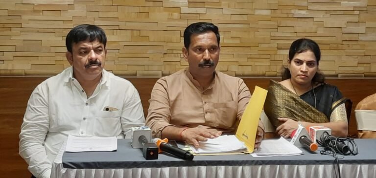 7ecf2555-1091-43e6-8dfa-9bbd6f647835