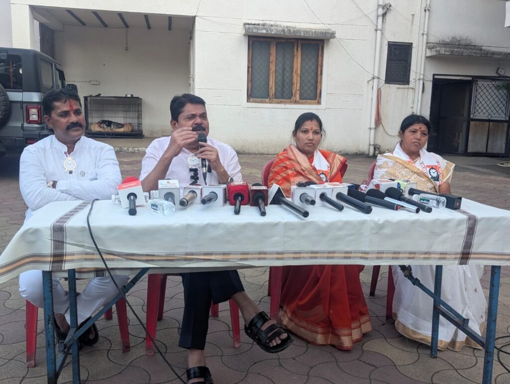 27cd18e7-d0a5-4bb0-bdc8-58aff656842d