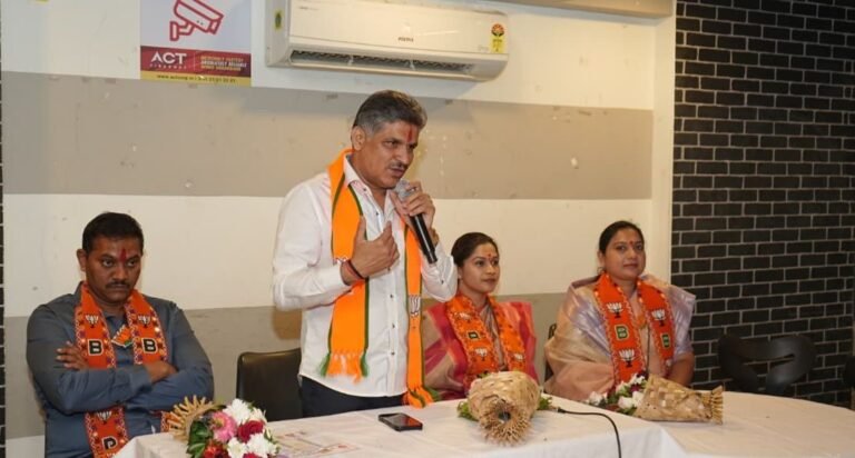 ef52cd2e-f072-4926-bb09-8e5a3d9f3743