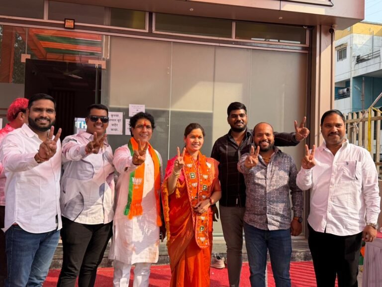 f244a9e6-5e27-48d8-b36c-336c7f7e486b