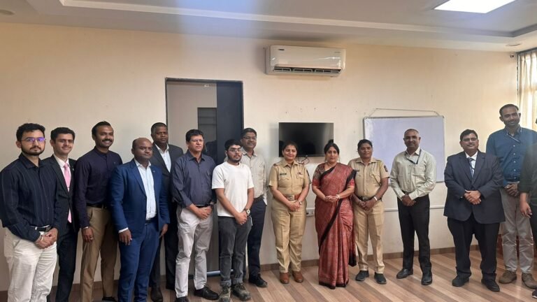 c7cb0732-76f7-495d-ad9d-a9b43cad8a7b